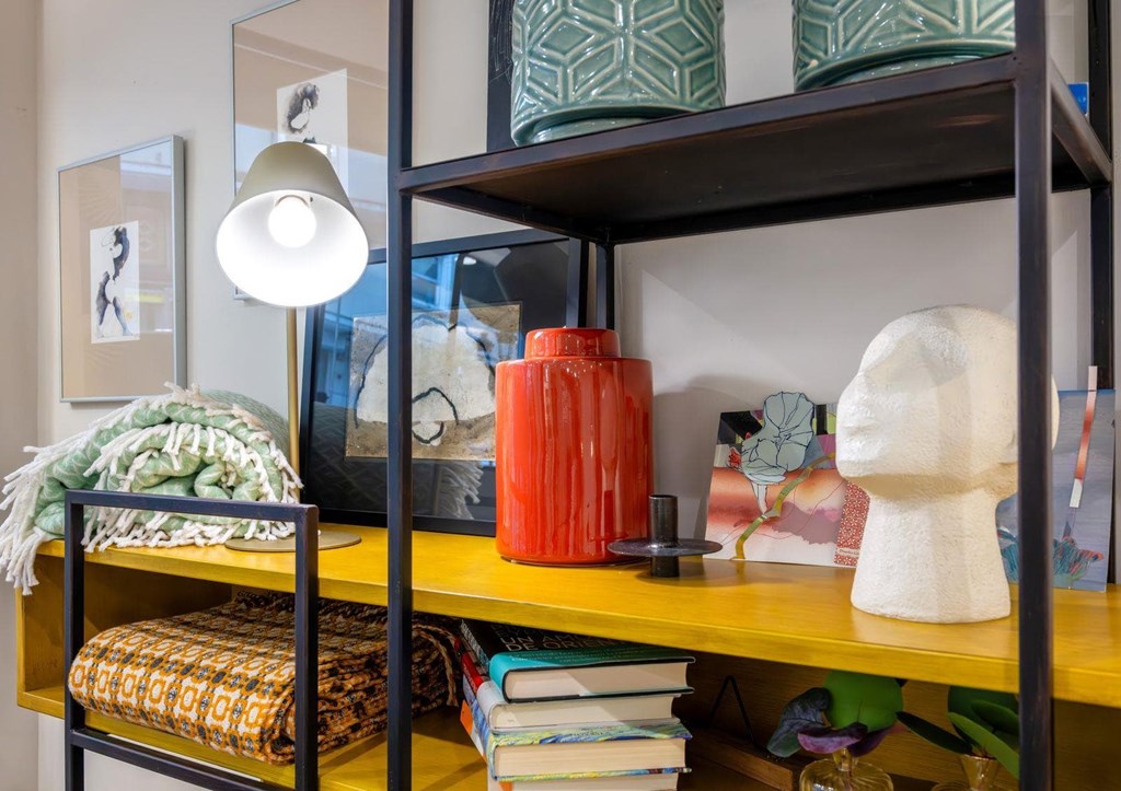 ¿Por qué destaca nuestro servicio de restauración de muebles en Vigo?